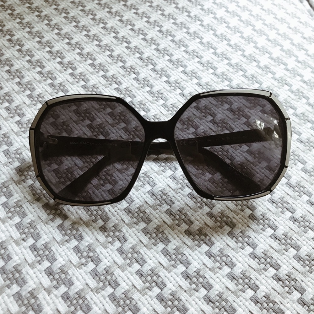 Balenciaga round sunglasses